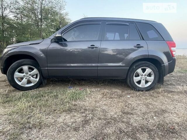 Серый Сузуки Гранд Витара, объемом двигателя 2.4 л и пробегом 132 тыс. км за 9300 $, фото 13 на Automoto.ua