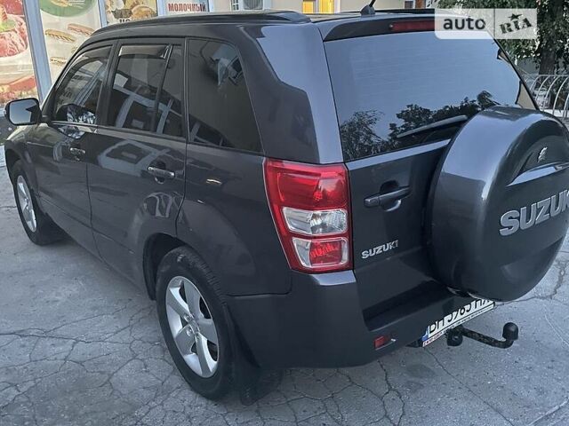 Сірий Сузукі Гранд Вітара, об'ємом двигуна 2.4 л та пробігом 136 тис. км за 9300 $, фото 7 на Automoto.ua