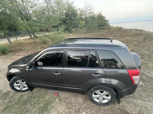 Серый Сузуки Гранд Витара, объемом двигателя 2.4 л и пробегом 136 тыс. км за 9300 $, фото 13 на Automoto.ua