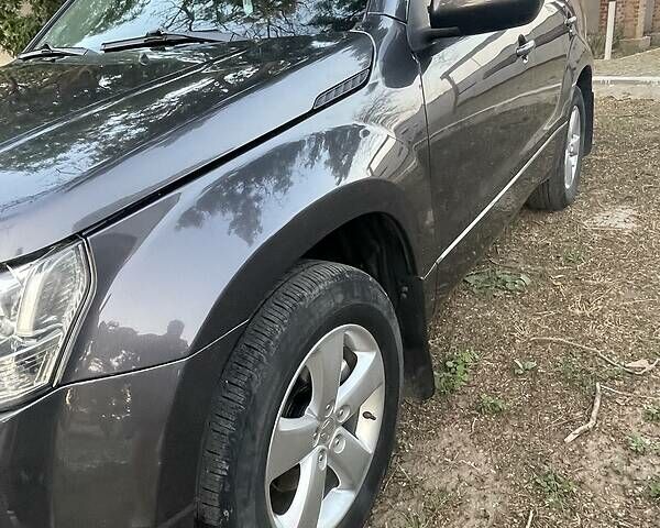 Серый Сузуки Гранд Витара, объемом двигателя 2.4 л и пробегом 132 тыс. км за 9300 $, фото 29 на Automoto.ua