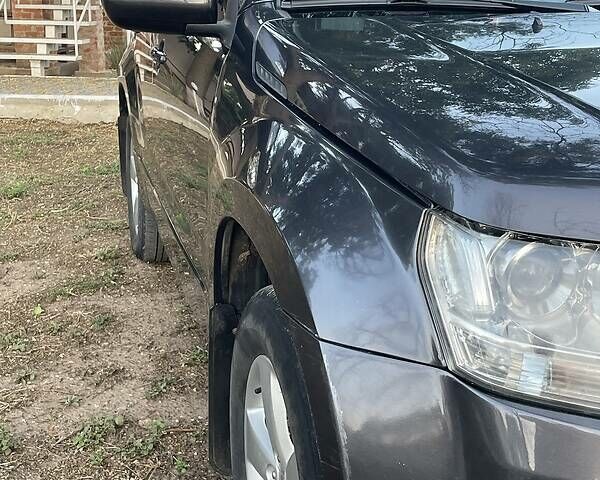 Серый Сузуки Гранд Витара, объемом двигателя 2.4 л и пробегом 136 тыс. км за 9300 $, фото 29 на Automoto.ua