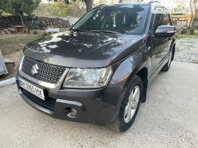 Сірий Сузукі Гранд Вітара, об'ємом двигуна 2.4 л та пробігом 136 тис. км за 9300 $, фото 41 на Automoto.ua