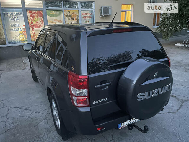 Серый Сузуки Гранд Витара, объемом двигателя 2.4 л и пробегом 132 тыс. км за 9300 $, фото 6 на Automoto.ua