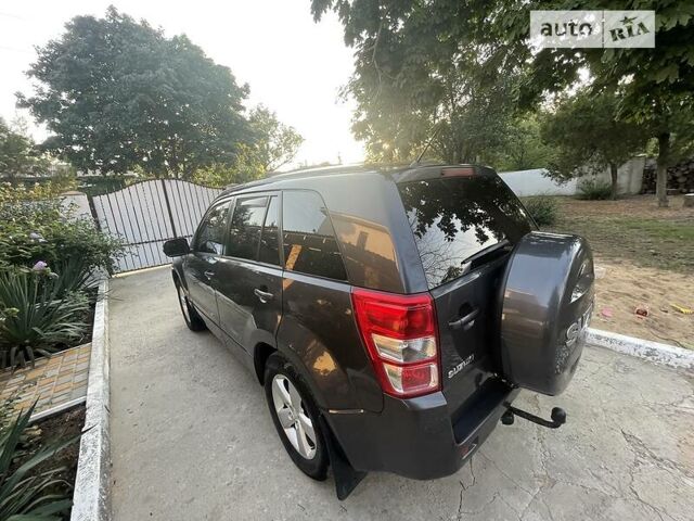 Сірий Сузукі Гранд Вітара, об'ємом двигуна 2.4 л та пробігом 136 тис. км за 8700 $, фото 43 на Automoto.ua