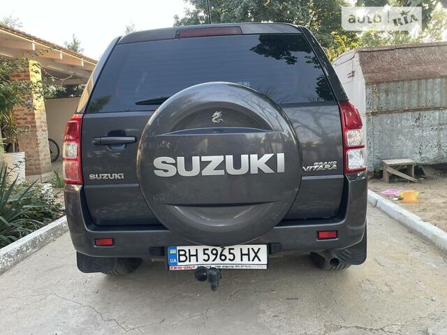Серый Сузуки Гранд Витара, объемом двигателя 2.4 л и пробегом 136 тыс. км за 9300 $, фото 57 на Automoto.ua