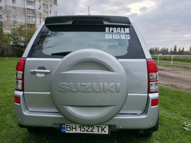 Серый Сузуки Гранд Витара, объемом двигателя 2.7 л и пробегом 240 тыс. км за 7500 $, фото 2 на Automoto.ua