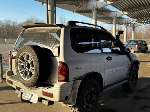 Сірий Сузукі Гранд Вітара, об'ємом двигуна 0 л та пробігом 201 тис. км за 4800 $, фото 4 на Automoto.ua