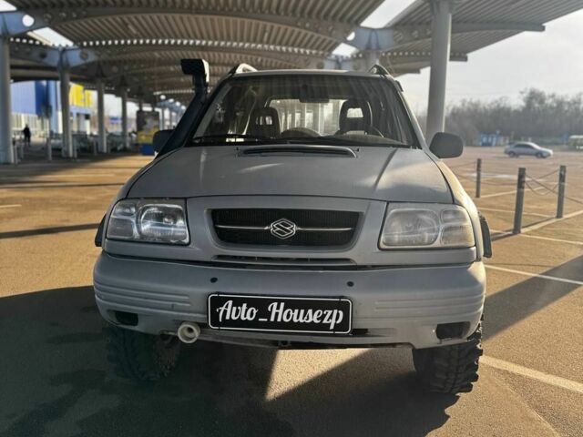 Сірий Сузукі Гранд Вітара, об'ємом двигуна 0 л та пробігом 201 тис. км за 4800 $, фото 2 на Automoto.ua