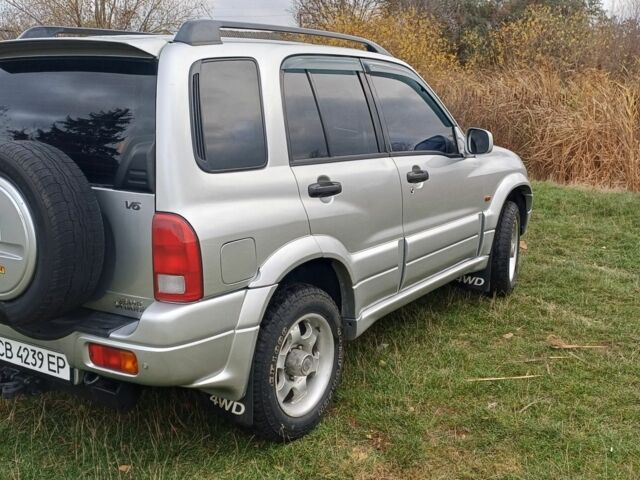 Серый Сузуки Гранд Витара, объемом двигателя 2.5 л и пробегом 250 тыс. км за 5000 $, фото 7 на Automoto.ua