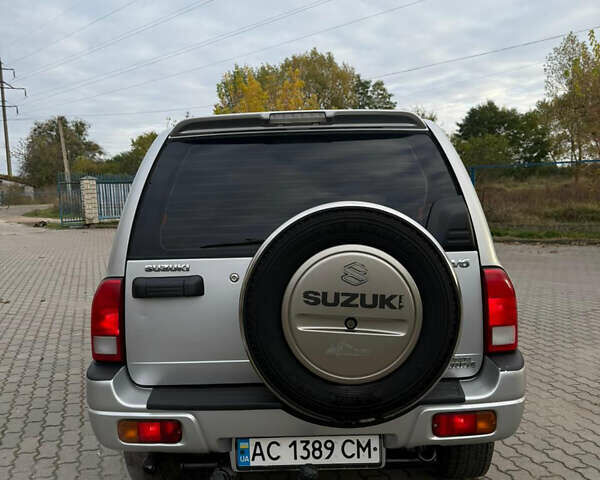 Серый Сузуки Гранд Витара, объемом двигателя 2.74 л и пробегом 320 тыс. км за 6500 $, фото 30 на Automoto.ua