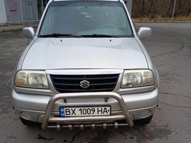 Сірий Сузукі Гранд Вітара, об'ємом двигуна 2.5 л та пробігом 200 тис. км за 6500 $, фото 3 на Automoto.ua
