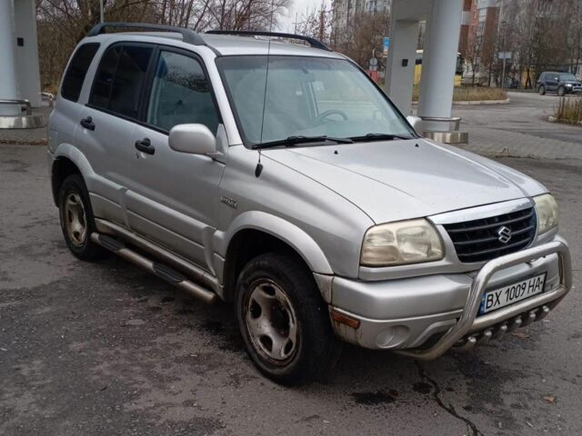 Сірий Сузукі Гранд Вітара, об'ємом двигуна 2.5 л та пробігом 200 тис. км за 6500 $, фото 2 на Automoto.ua