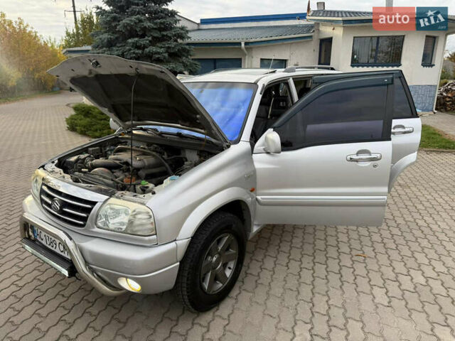 Серый Сузуки Гранд Витара, объемом двигателя 2.74 л и пробегом 320 тыс. км за 6500 $, фото 6 на Automoto.ua