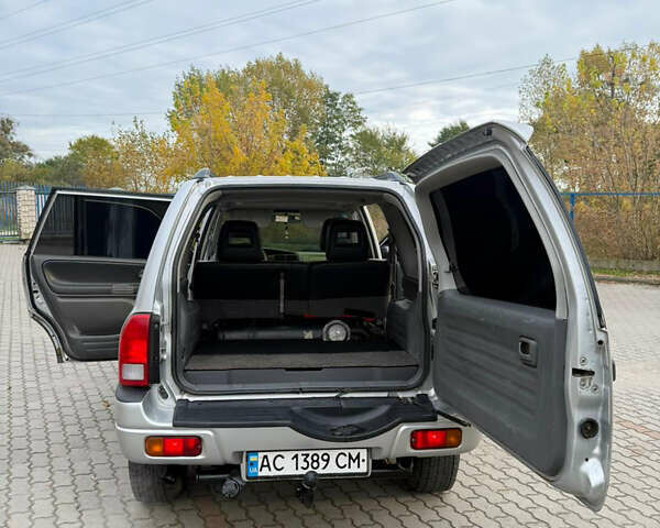 Серый Сузуки Гранд Витара, объемом двигателя 2.74 л и пробегом 320 тыс. км за 6500 $, фото 23 на Automoto.ua