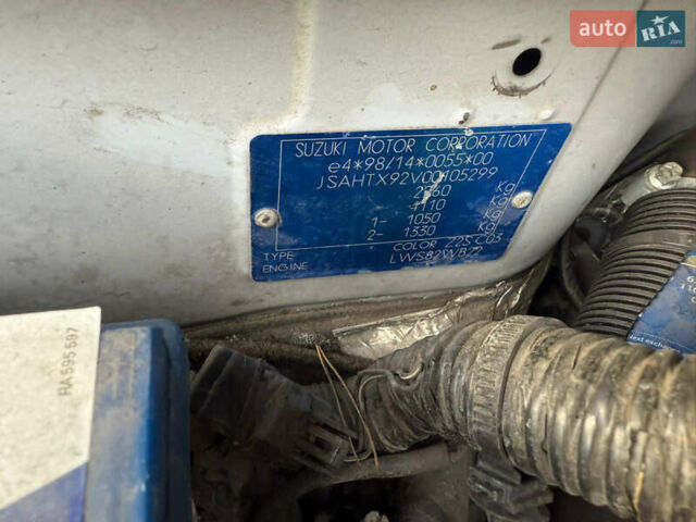 Серый Сузуки Гранд Витара, объемом двигателя 2.74 л и пробегом 320 тыс. км за 6500 $, фото 4 на Automoto.ua