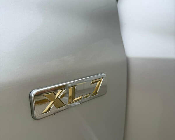 Серый Сузуки Гранд Витара, объемом двигателя 2.74 л и пробегом 320 тыс. км за 6500 $, фото 17 на Automoto.ua