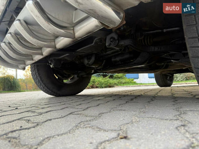 Серый Сузуки Гранд Витара, объемом двигателя 2.74 л и пробегом 320 тыс. км за 6500 $, фото 24 на Automoto.ua