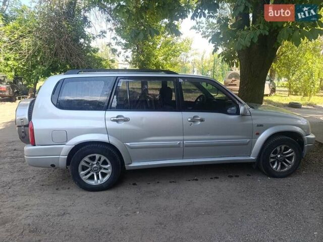 Серый Сузуки Гранд Витара, объемом двигателя 2.74 л и пробегом 324 тыс. км за 5700 $, фото 2 на Automoto.ua