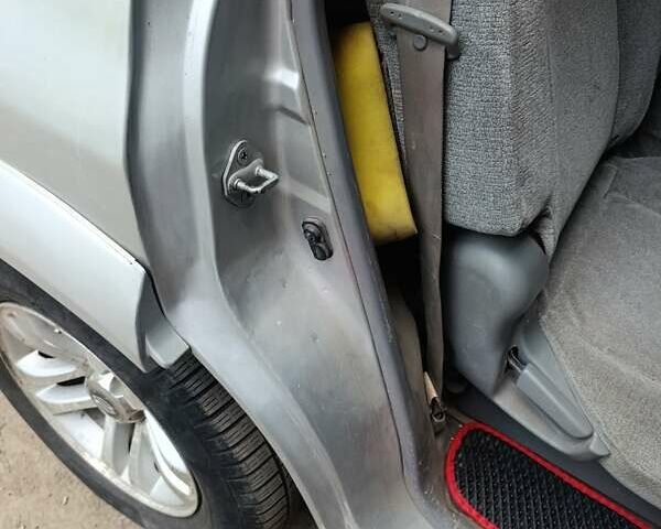 Серый Сузуки Гранд Витара, объемом двигателя 2.74 л и пробегом 324 тыс. км за 5700 $, фото 11 на Automoto.ua