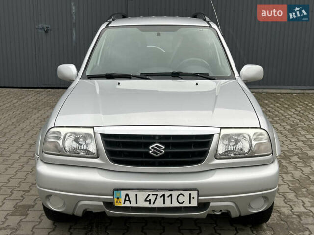 Серый Сузуки Гранд Витара, объемом двигателя 2 л и пробегом 228 тыс. км за 5700 $, фото 1 на Automoto.ua