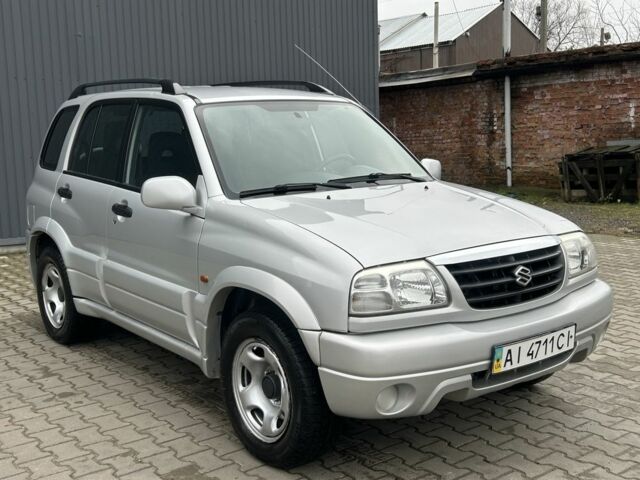 Серый Сузуки Гранд Витара, объемом двигателя 2 л и пробегом 228 тыс. км за 5700 $, фото 2 на Automoto.ua