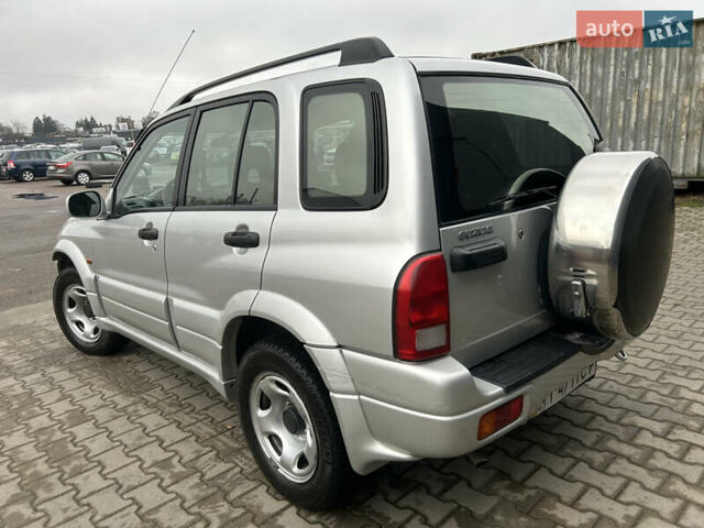 Серый Сузуки Гранд Витара, объемом двигателя 2 л и пробегом 228 тыс. км за 5700 $, фото 27 на Automoto.ua