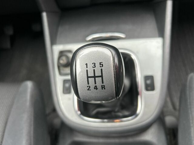 Серый Сузуки Гранд Витара, объемом двигателя 2 л и пробегом 228 тыс. км за 5700 $, фото 19 на Automoto.ua