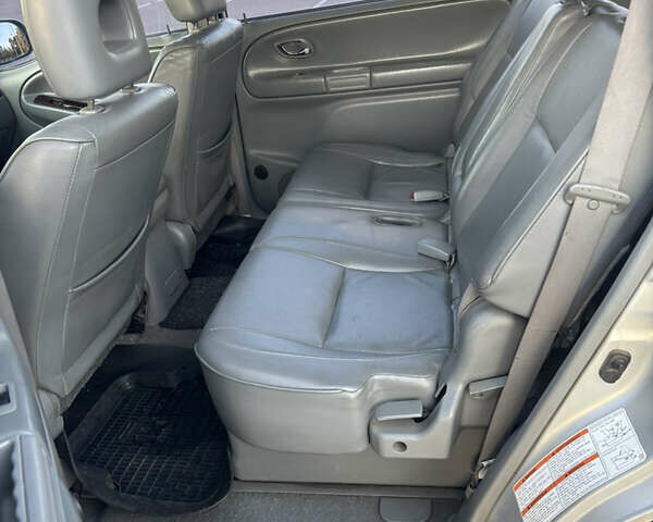 Серый Сузуки Гранд Витара, объемом двигателя 2.74 л и пробегом 326 тыс. км за 5800 $, фото 7 на Automoto.ua