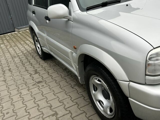 Серый Сузуки Гранд Витара, объемом двигателя 2 л и пробегом 228 тыс. км за 5700 $, фото 11 на Automoto.ua