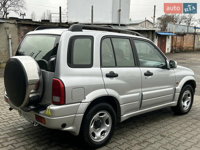 Серый Сузуки Гранд Витара, объемом двигателя 2 л и пробегом 228 тыс. км за 5700 $, фото 5 на Automoto.ua