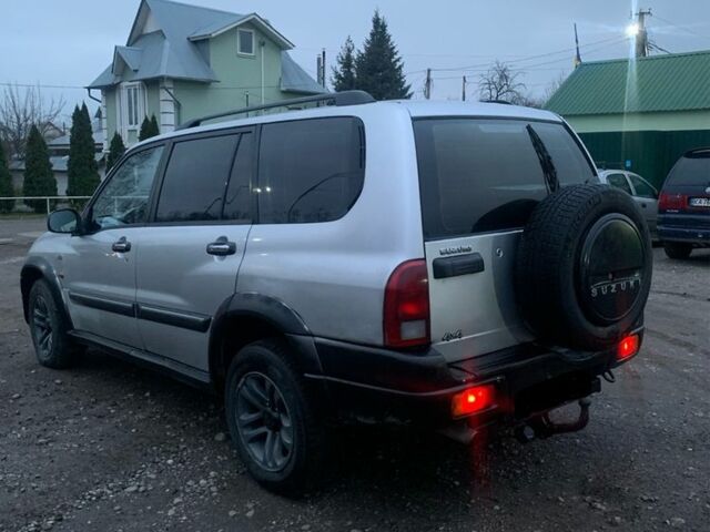 Сірий Сузукі Гранд Вітара, об'ємом двигуна 0 л та пробігом 294 тис. км за 2999 $, фото 6 на Automoto.ua