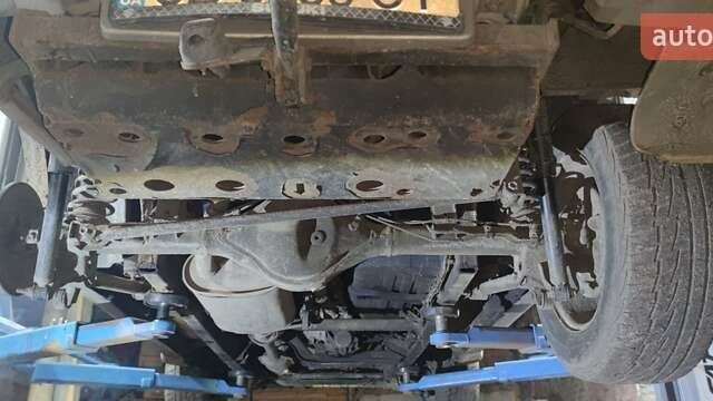 Сірий Сузукі Гранд Вітара, об'ємом двигуна 2 л та пробігом 186 тис. км за 6800 $, фото 8 на Automoto.ua