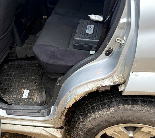 Сірий Сузукі Гранд Вітара, об'ємом двигуна 1.9 л та пробігом 320 тис. км за 3800 $, фото 5 на Automoto.ua