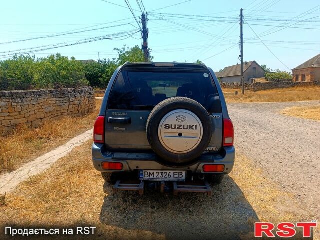 Серый Сузуки Гранд Витара, объемом двигателя 2 л и пробегом 284 тыс. км за 5600 $, фото 3 на Automoto.ua