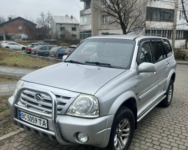 Сірий Сузукі Гранд Вітара, об'ємом двигуна 2.74 л та пробігом 400 тис. км за 6500 $, фото 1 на Automoto.ua
