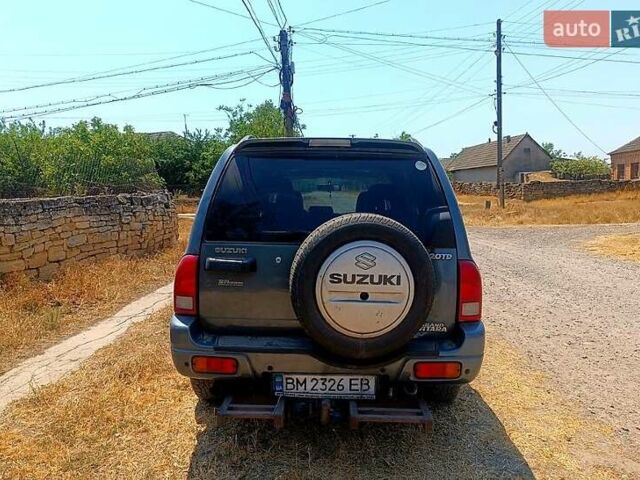 Сірий Сузукі Гранд Вітара, об'ємом двигуна 2 л та пробігом 284 тис. км за 5600 $, фото 2 на Automoto.ua
