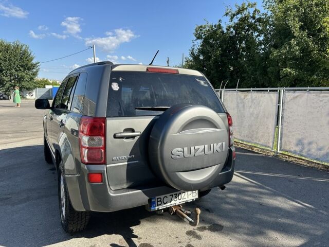 Серый Сузуки Гранд Витара, объемом двигателя 1.9 л и пробегом 360 тыс. км за 4500 $, фото 3 на Automoto.ua