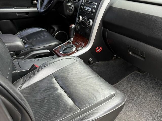 Сірий Сузукі Гранд Вітара, об'ємом двигуна 2 л та пробігом 158 тис. км за 7800 $, фото 14 на Automoto.ua