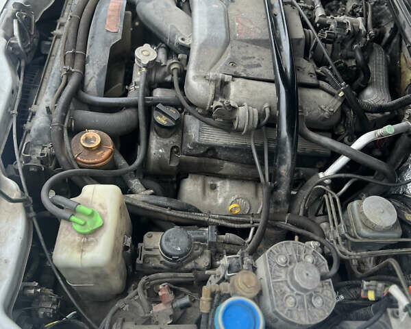 Сірий Сузукі Гранд Вітара, об'ємом двигуна 2.74 л та пробігом 400 тис. км за 6500 $, фото 19 на Automoto.ua