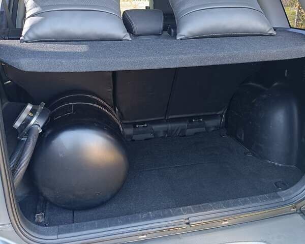 Сірий Сузукі Гранд Вітара, об'ємом двигуна 2 л та пробігом 200 тис. км за 6800 $, фото 8 на Automoto.ua