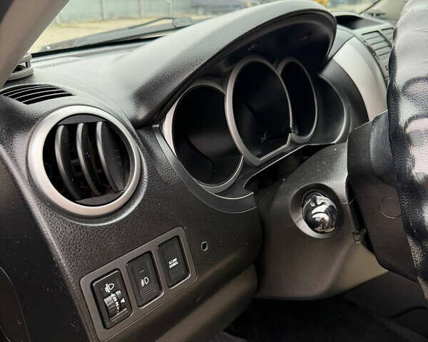 Серый Сузуки Гранд Витара, объемом двигателя 2 л и пробегом 241 тыс. км за 6200 $, фото 14 на Automoto.ua