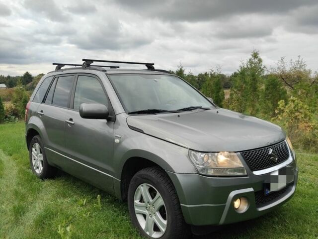 Сірий Сузукі Гранд Вітара, об'ємом двигуна 0 л та пробігом 220 тис. км за 3397 $, фото 1 на Automoto.ua