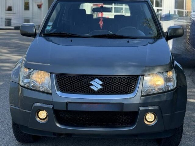Сірий Сузукі Гранд Вітара, об'ємом двигуна 1.9 л та пробігом 275 тис. км за 3300 $, фото 11 на Automoto.ua