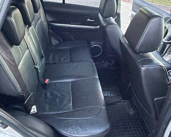 Серый Сузуки Гранд Витара, объемом двигателя 2 л и пробегом 230 тыс. км за 6550 $, фото 13 на Automoto.ua