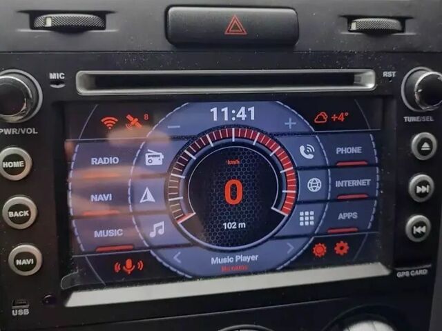 Серый Сузуки Гранд Витара, объемом двигателя 2 л и пробегом 100 тыс. км за 10500 $, фото 4 на Automoto.ua