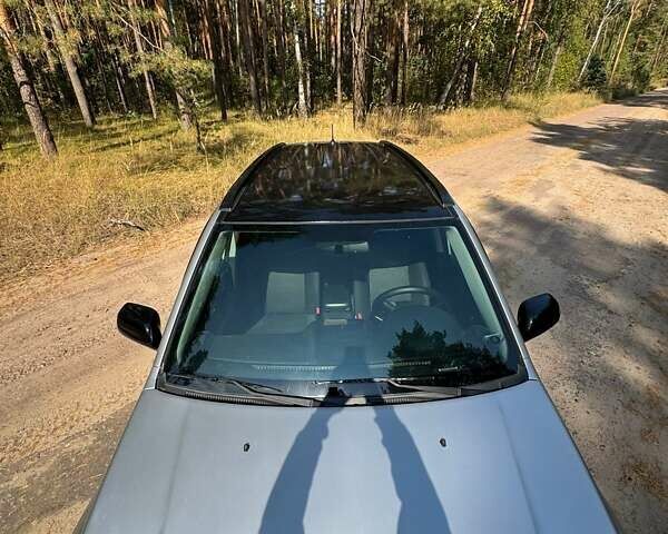 Сірий Сузукі Гранд Вітара, об'ємом двигуна 2 л та пробігом 196 тис. км за 9000 $, фото 9 на Automoto.ua