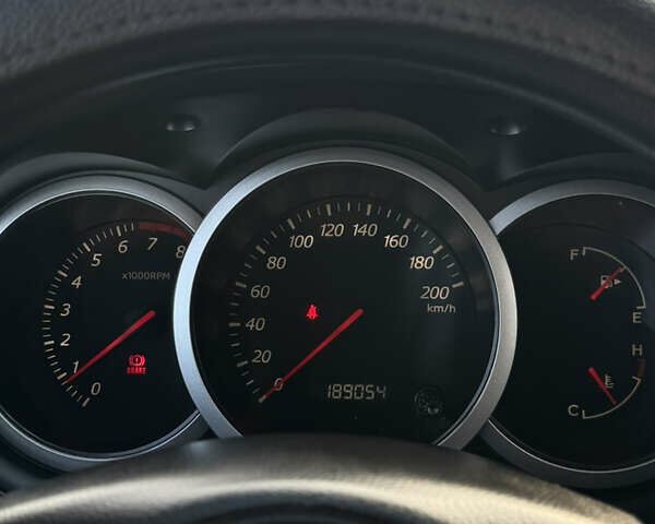 Серый Сузуки Гранд Витара, объемом двигателя 2 л и пробегом 180 тыс. км за 7000 $, фото 17 на Automoto.ua