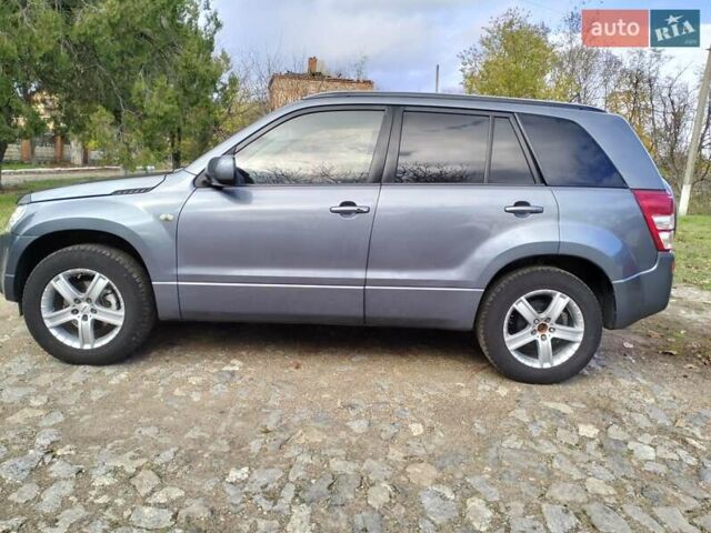 Сірий Сузукі Гранд Вітара, об'ємом двигуна 2 л та пробігом 240 тис. км за 7900 $, фото 9 на Automoto.ua
