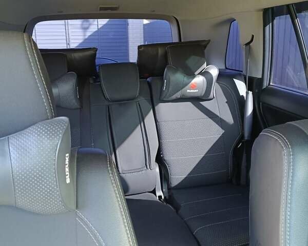 Сірий Сузукі Гранд Вітара, об'ємом двигуна 2 л та пробігом 200 тис. км за 6800 $, фото 18 на Automoto.ua