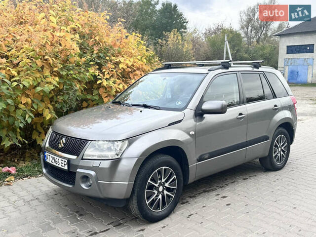 Сірий Сузукі Гранд Вітара, об'ємом двигуна 2 л та пробігом 279 тис. км за 8500 $, фото 18 на Automoto.ua